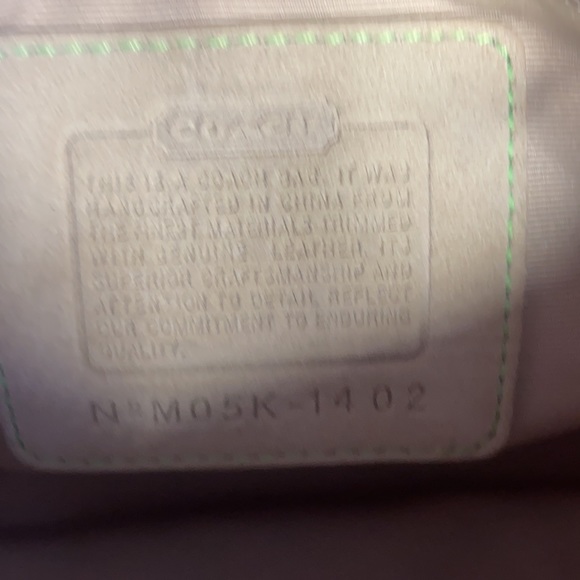Coach pastel scribble edition barrel bag - Picture 6 of 8
